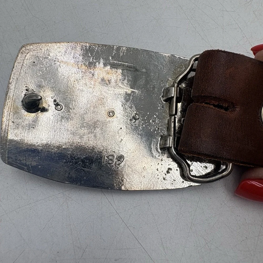 The Unbranded Brand vintage tooled